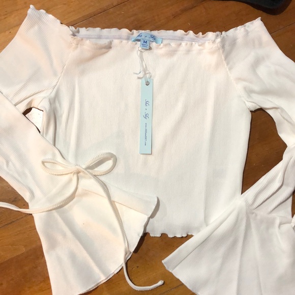 OFF SHOULDER BARDOT CROP TOP - Picture 2 of 8